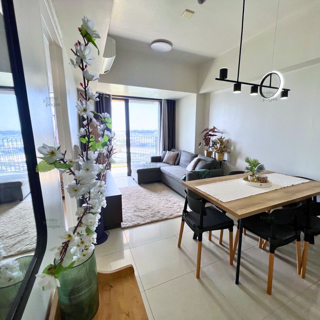 1 Bedroom Suite Corner with Balcony at Mandani Bay Suites